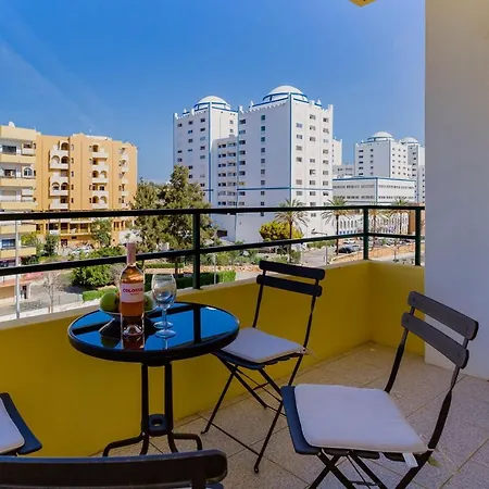 Light & Comfy W/ Pool & Balcony By Lovelystay Apartment Portimao