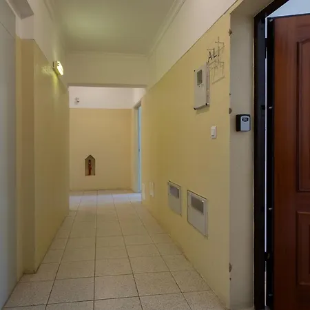 Apartment Light & Comfy W/ Pool & Balcony By Lovelystay
